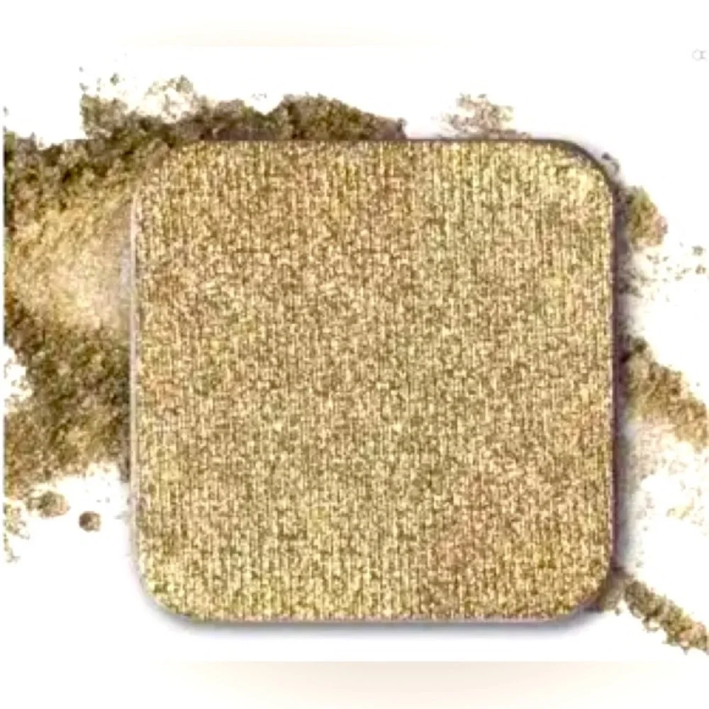 Signature Foiled eyeshadow Illuminaughty by Makeup Geek NIB